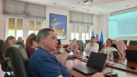 Ilirska Bistrica - uvodna debata (1)